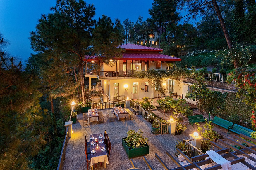 The hillside cafés in Kasauli where I lost track of time